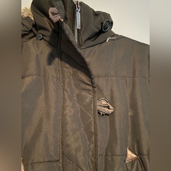 Black Puffer Jacket With Removable Hood - Picture 2 of 7